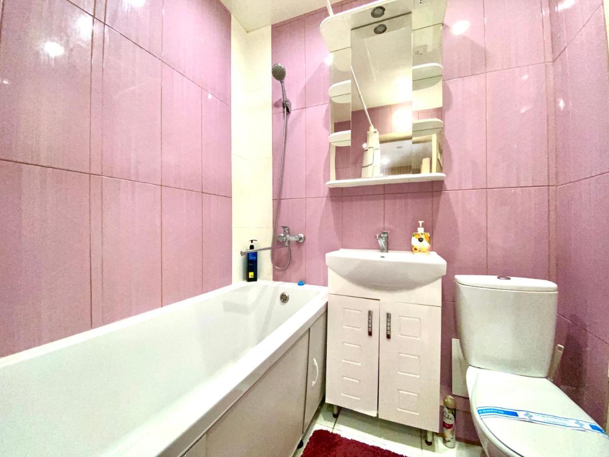 Apartpoltava Елегантна Квартира В Новобудові,Біля Каштанової Алеї, Центр Міста, Звітна Документація Kültér fotó