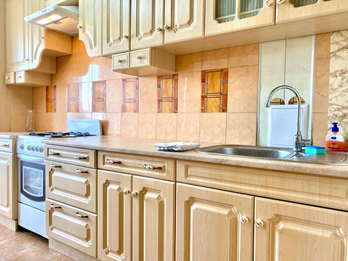 Apartpoltava Елегантна Квартира В Новобудові,Біля Каштанової Алеї, Центр Міста, Звітна Документація Kültér fotó